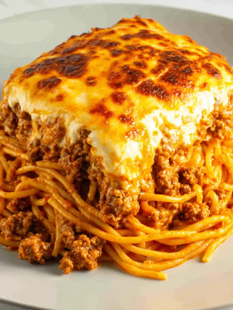 Indulgent Million Dollar Spaghetti: A Comforting Casserole Delight - image 2