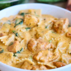 Deliciously Dairy-Free Chicken Alfredo: A Creamy, Gluten-Free Dinner