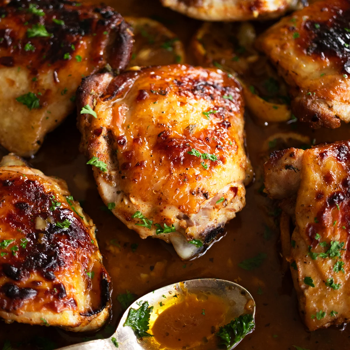Honey Lemon Pepper Chicken Thighs: A Flavorful and Easy Dish