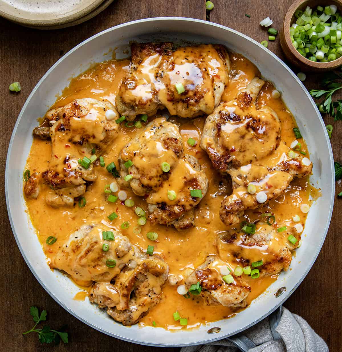 Skillet Bang Bang Chicken Thighs: A Flavorful Dinner Delight