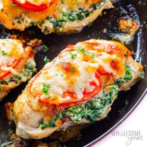 Delicious Spinach Stuffed Chicken Breast (6 Ingredients)